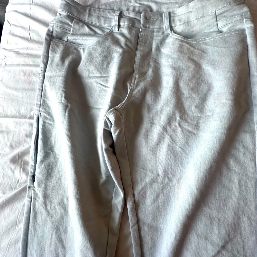 BYLT Everyday Pant 2.0 Slim Fit (Light Blue, Size 32)